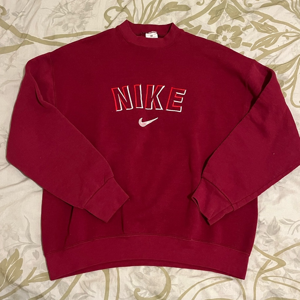 vintage red nike sweatshirt ♥️